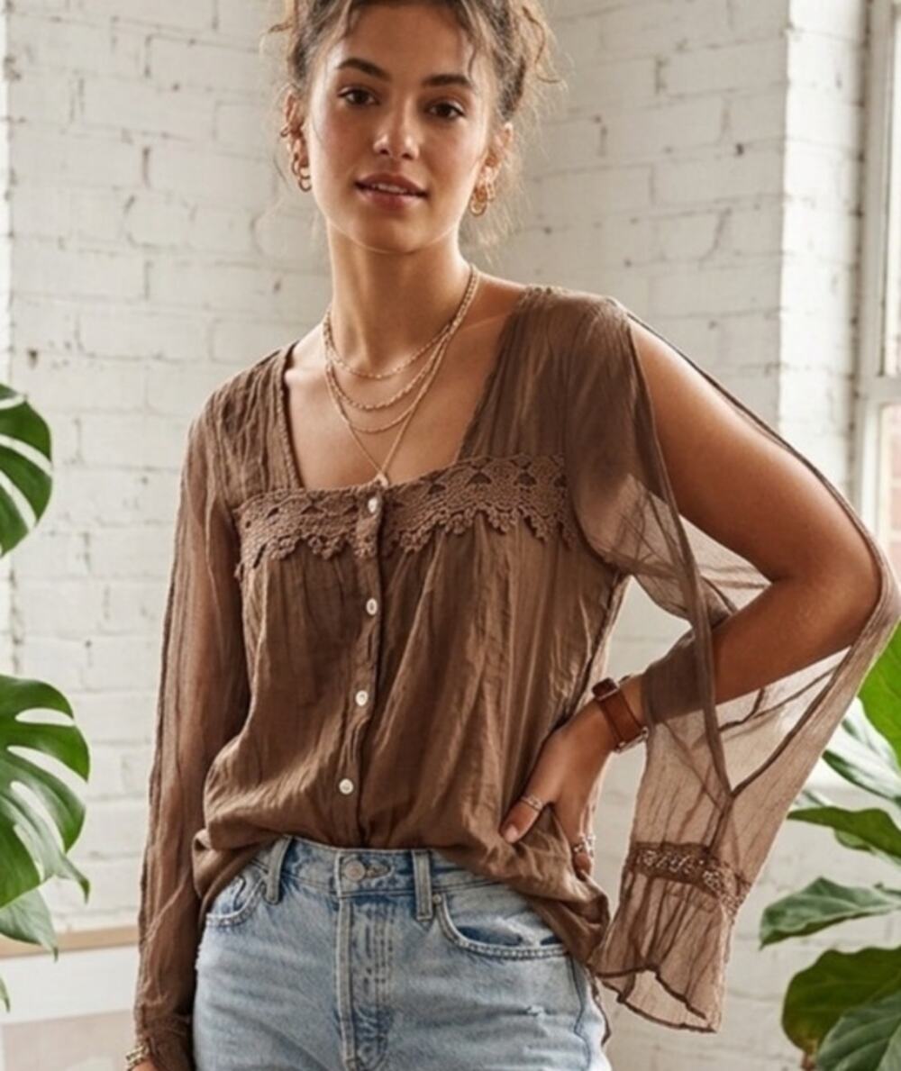 Altar’d State crochet and sheer open sleeve blouse
